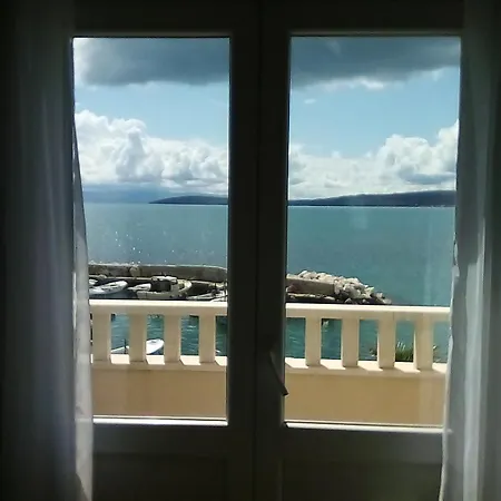 Appartamento Mala Plaža